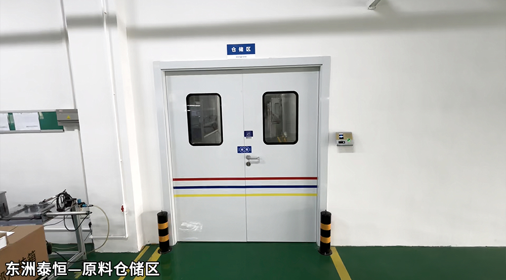 散熱風扇廠家原材料區(qū)